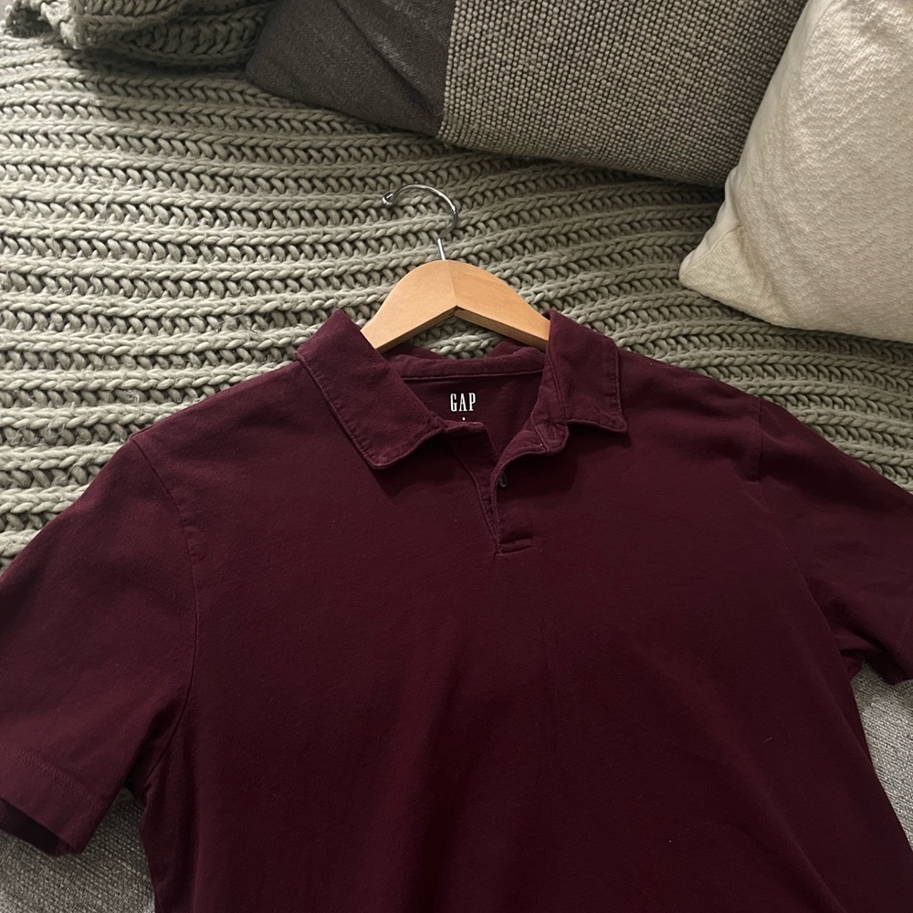 Bundle of GAP Polos - Size S - Used